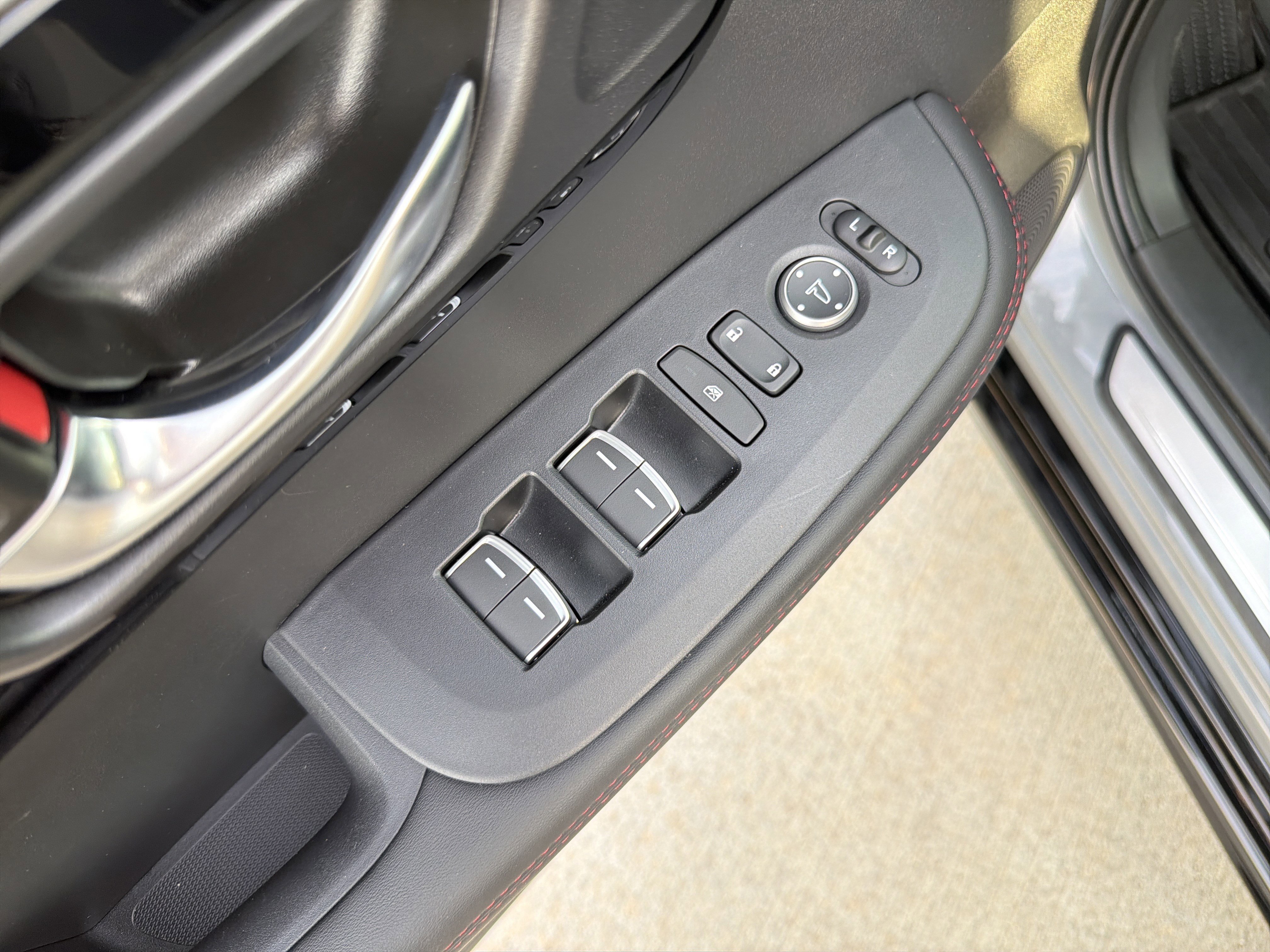 Certified 2025 Acura ADX A-Spec image 15