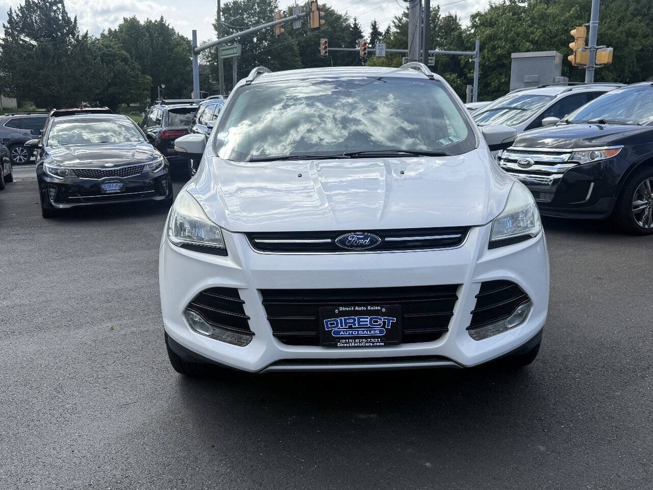 Used 2015 Ford Escape Titanium AWD/4WD image 3