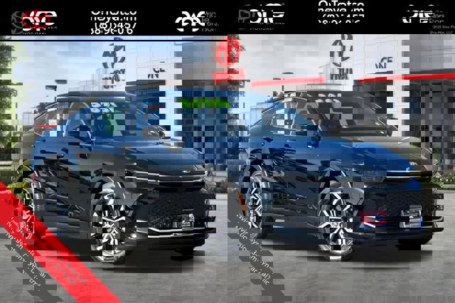 Used 2024 Toyota Crown Limited video 1