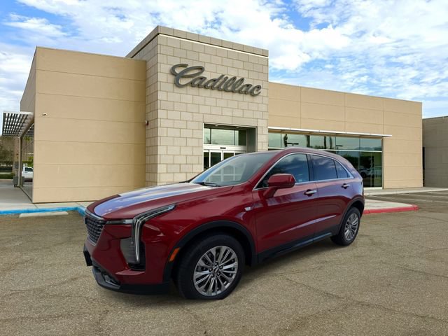 Certified 2024 Cadillac XT4 Premium Luxury w/ Technology Package FWD image 4