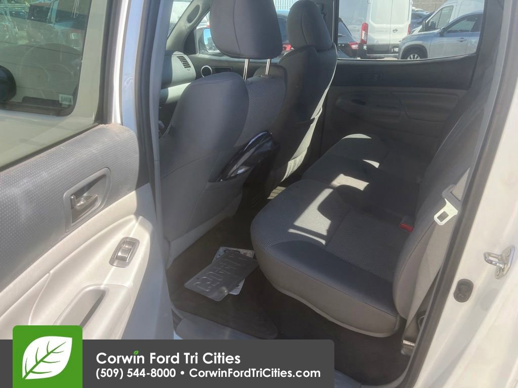 Used 2015 Toyota Tacoma 4x4 Double Cab w/ TRD Off-Road Package image 7