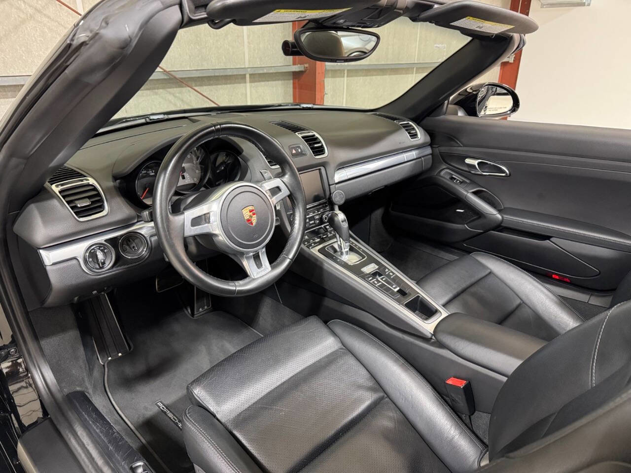 Used 2015 Porsche Boxster S image 2