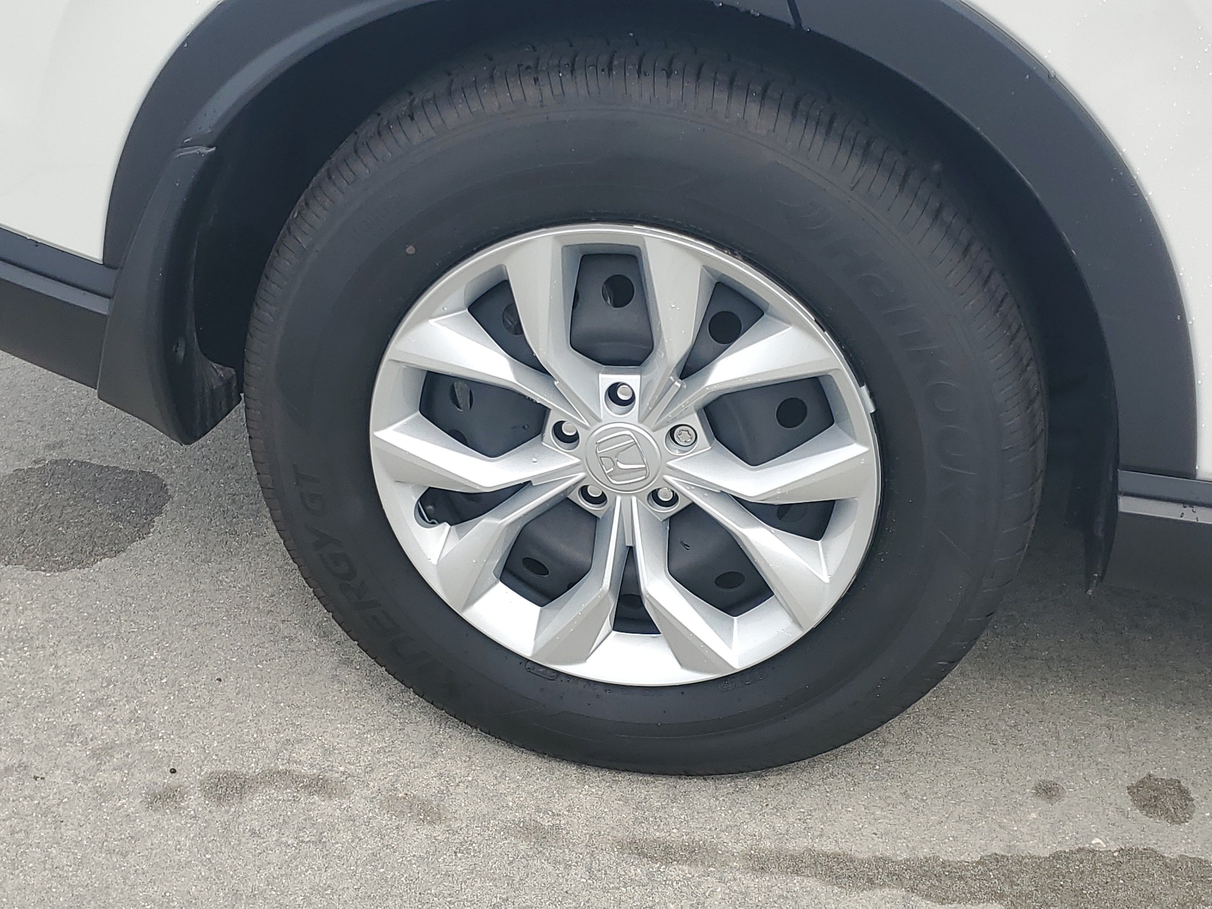Used 2024 Honda CR-V LX image 8