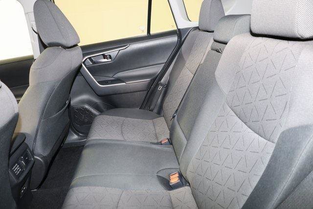 Used 2024 Toyota RAV4 XLE image 23