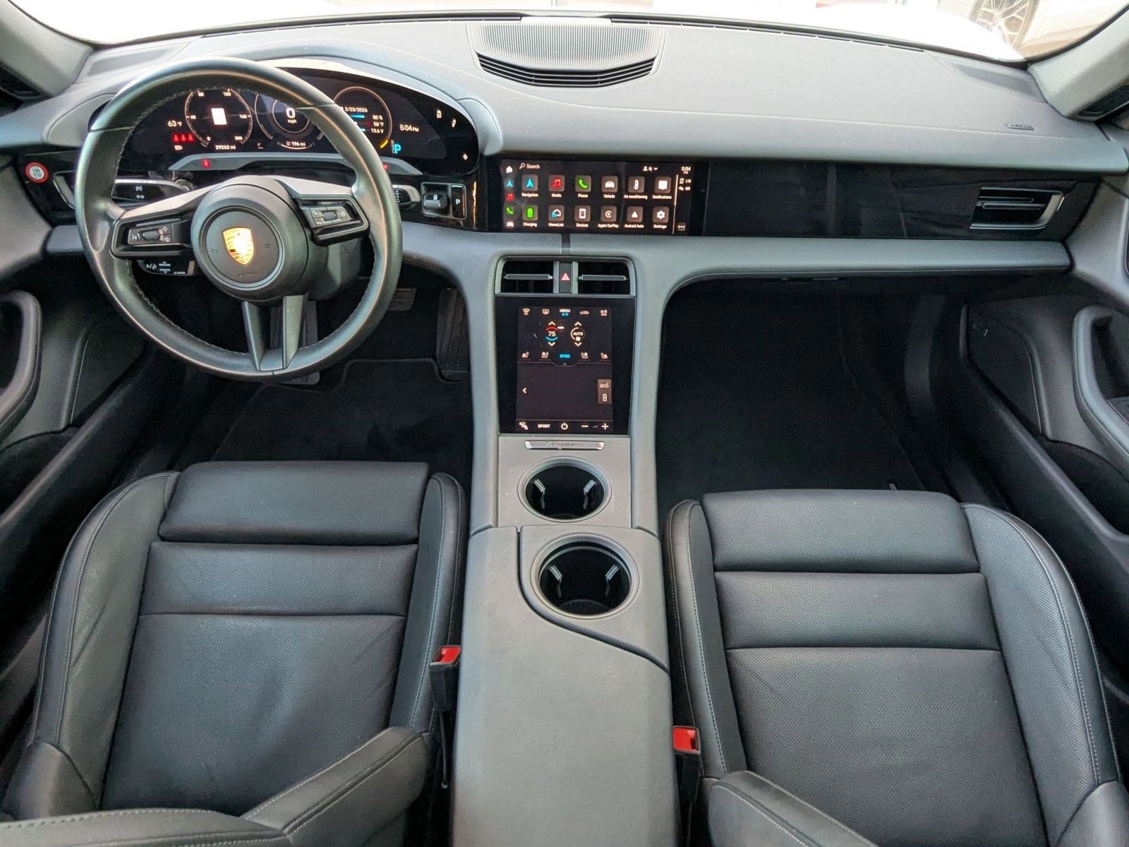 Certified 2021 Porsche Taycan image 21