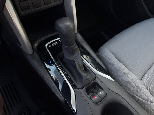 Used 2024 Toyota Corolla Cross AWD Hybrid image 31