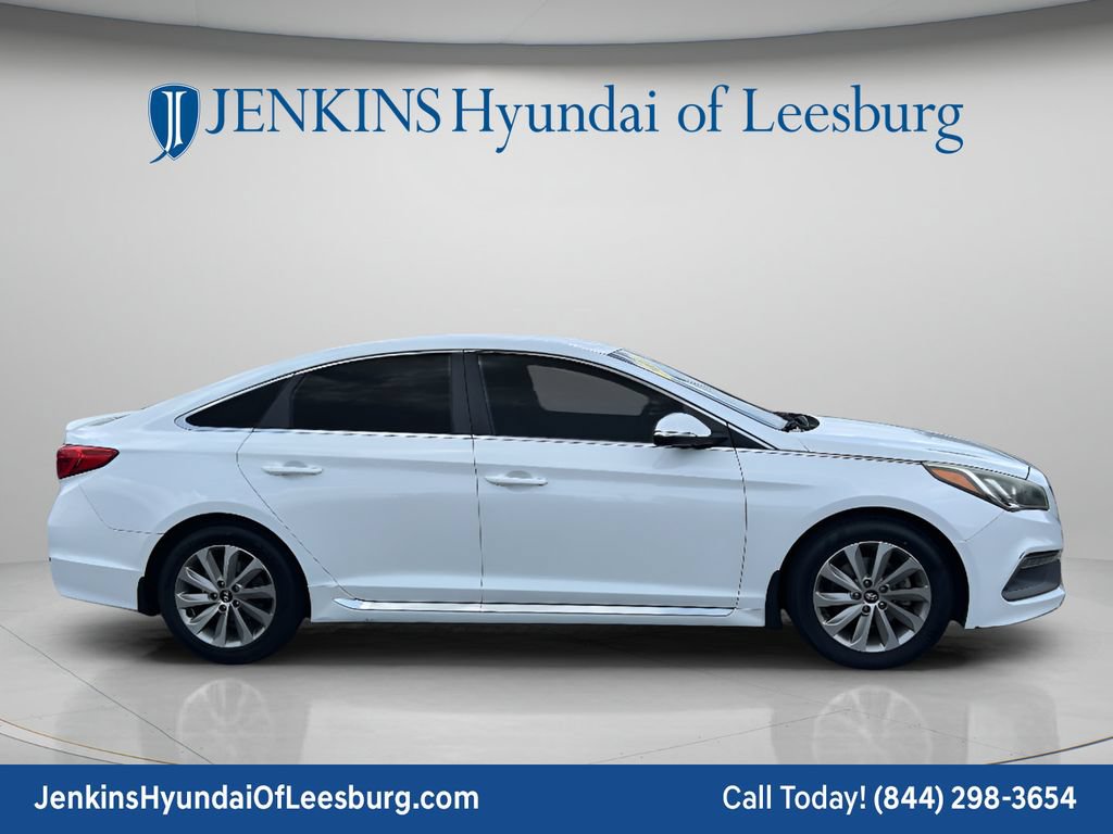 Used 2017 Hyundai Sonata Sport FWD image 3