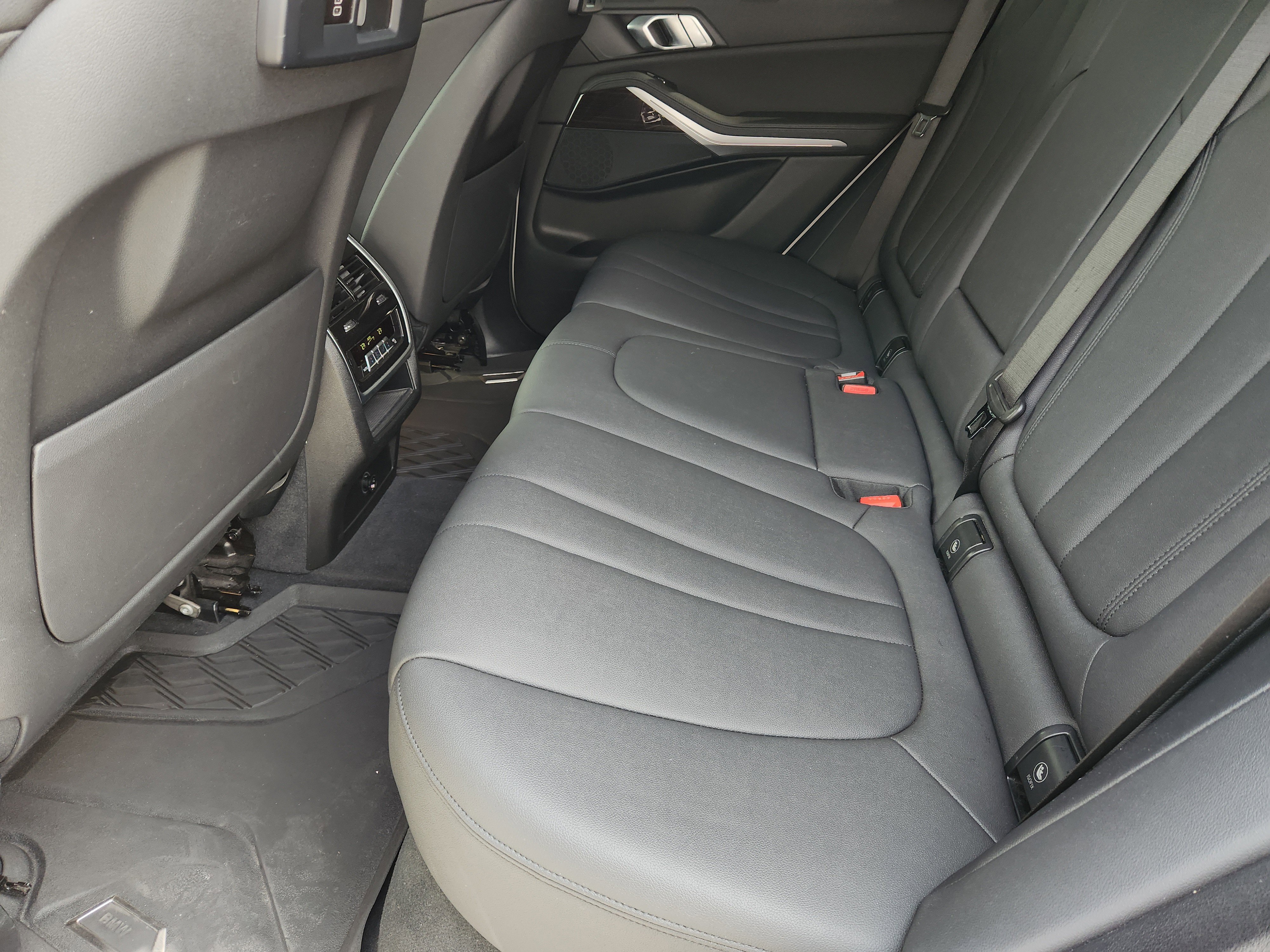 Used 2021 BMW X5 xDrive40i w/ Convenience Package AWD/4WD image 30