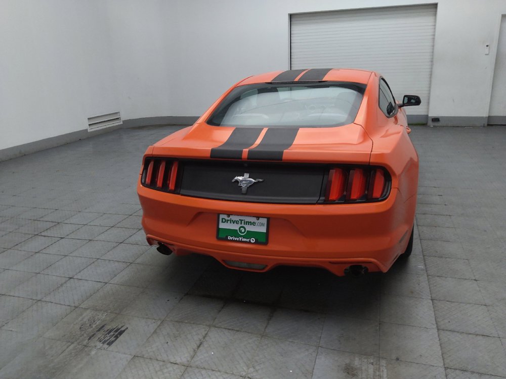 Used 2016 Ford Mustang Coupe RWD image 7