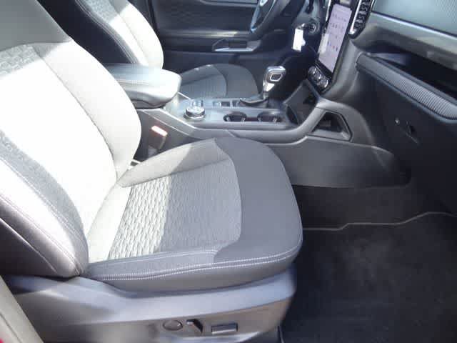 Used 2025 Ford Ranger XLT AWD/4WD image 13