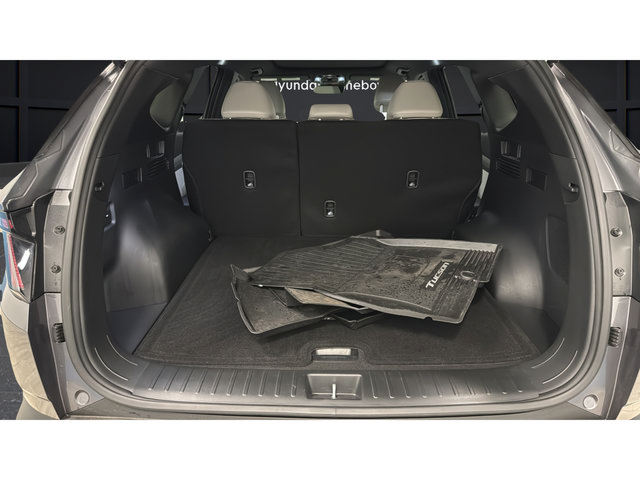 Used 2025 Hyundai Tucson Limited AWD/4WD image 26