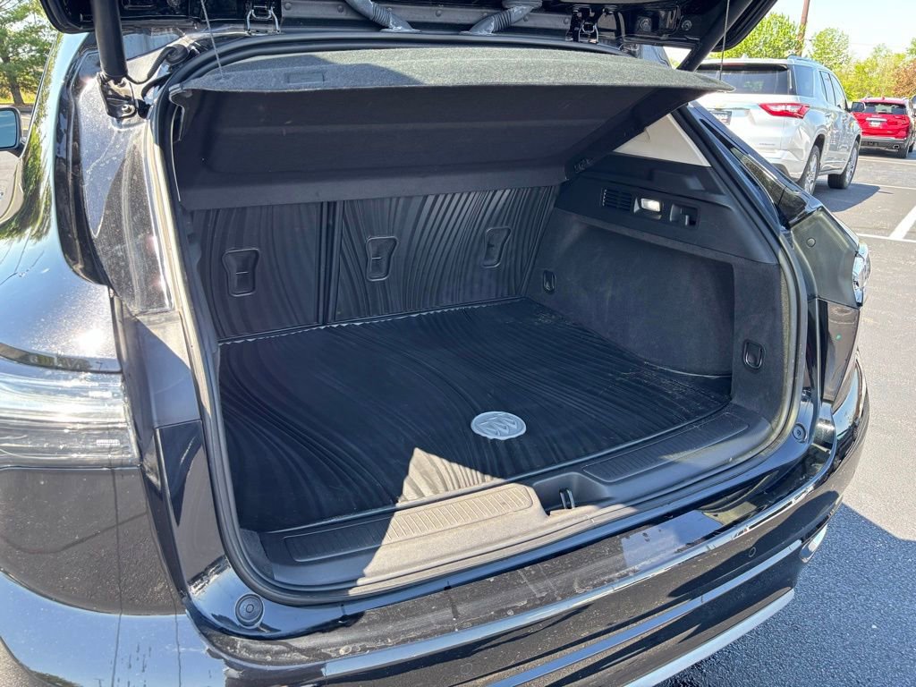 Used 2023 Buick Envision Avenir FWD image 23
