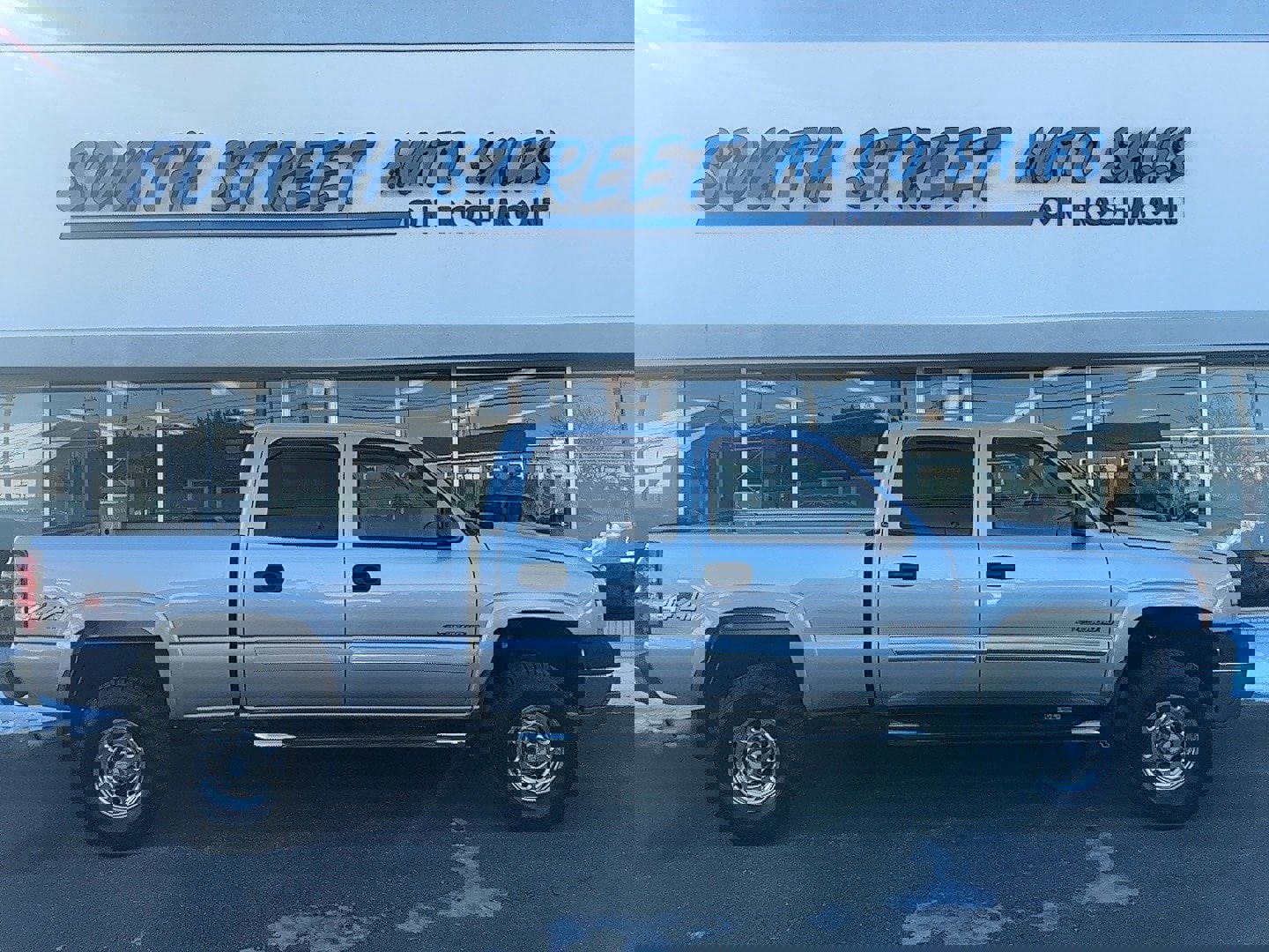 Used 2005 Chevrolet Silverado 2500 LT image 1