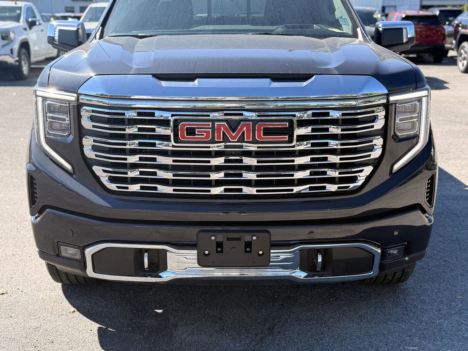 New 2025 GMC Sierra 1500 Denali w/ Technology Package image 2