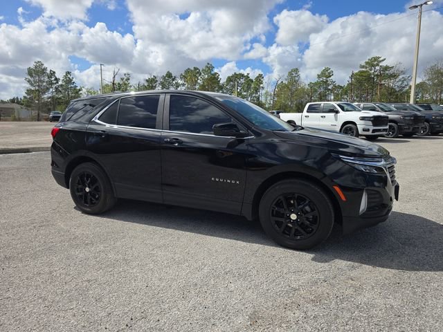 Used 2024 Chevrolet Equinox LT image 2
