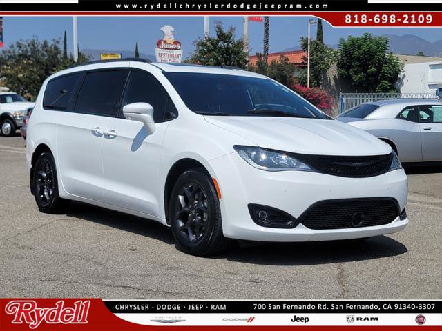 Certified 2020 Chrysler Pacifica Limited