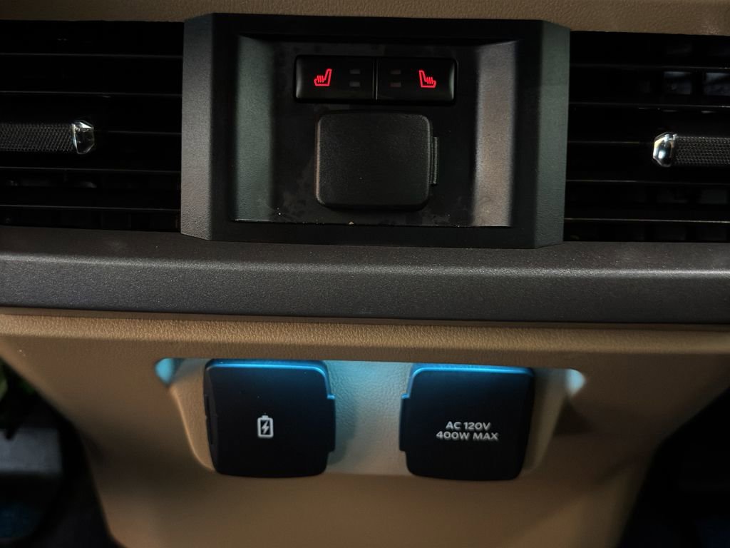 Used 2023 Ford F150 Lariat w/ Equipment Group 502A High image 13