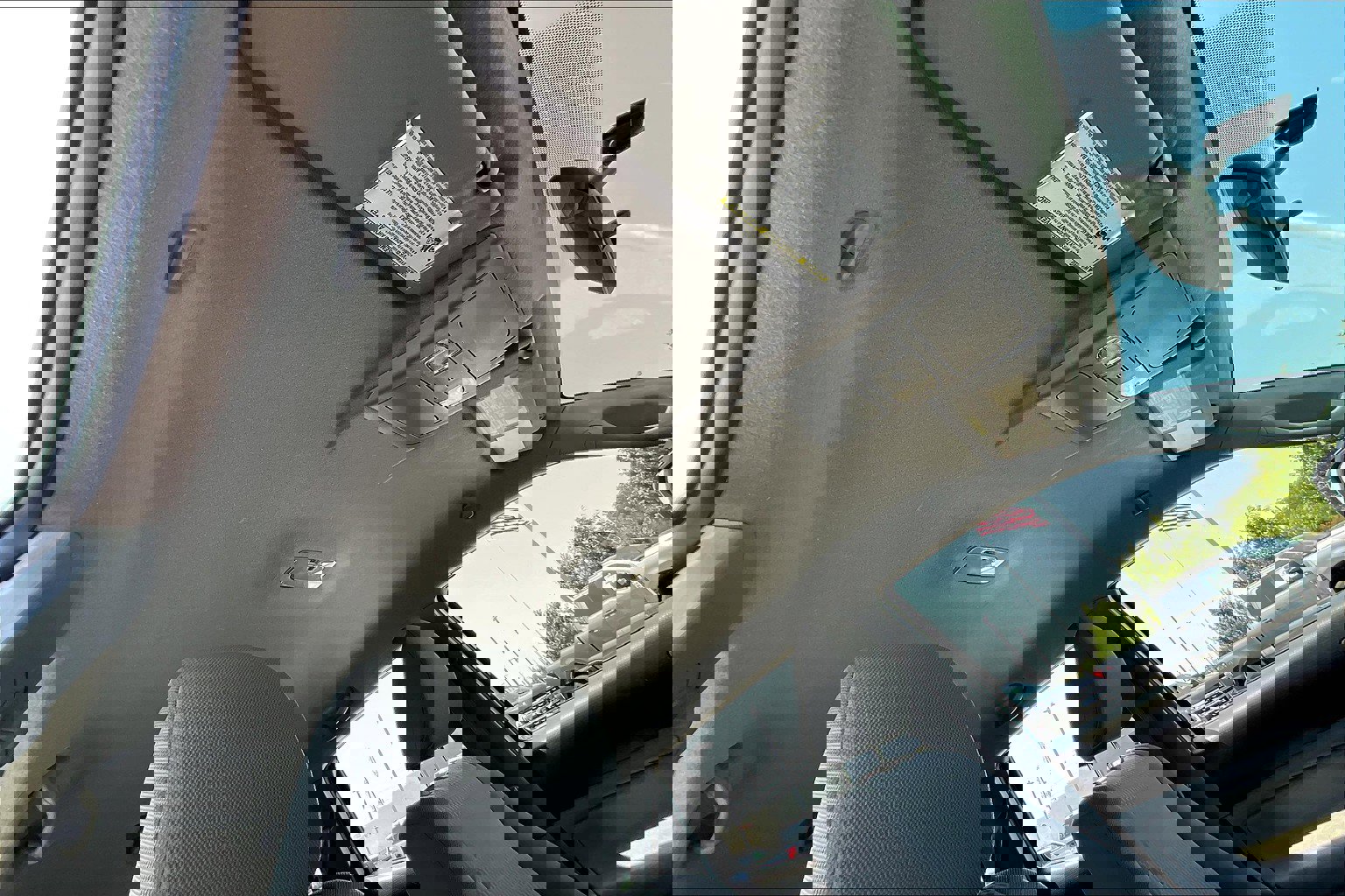 Used 2015 Toyota Tacoma PreRunner w/ Convenience Package RWD image 26