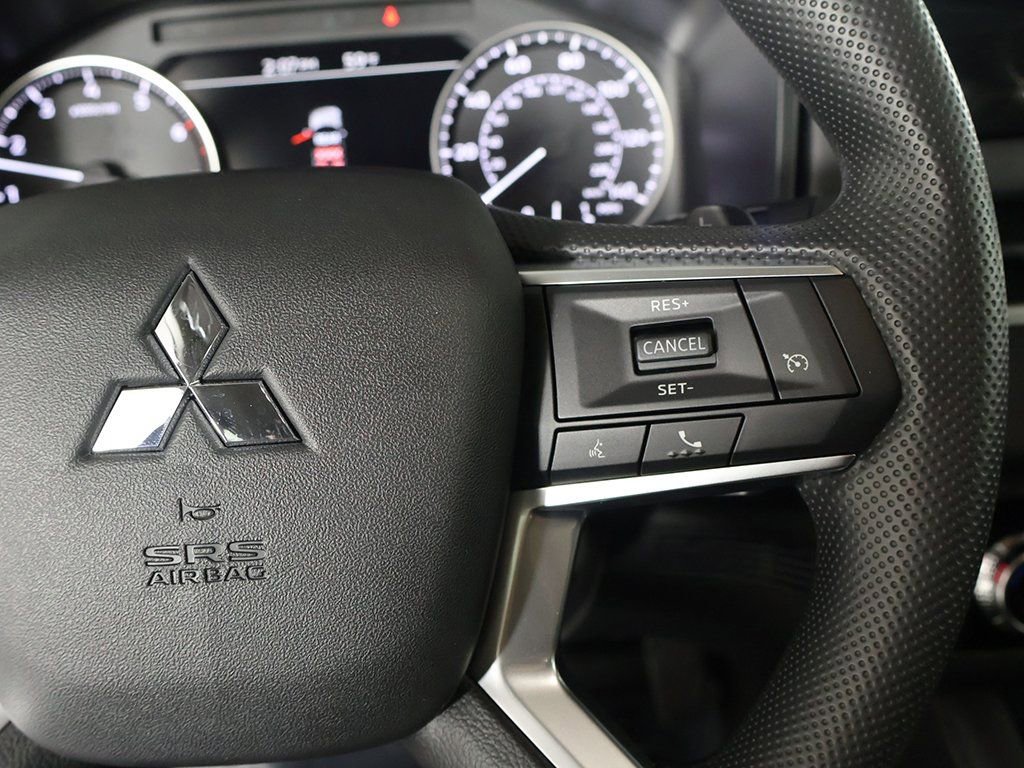 New 2026 Mitsubishi Outlander ES AWD/4WD image 43