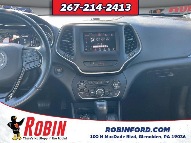 Used 2020 Jeep Cherokee Latitude Plus AWD/4WD image 11