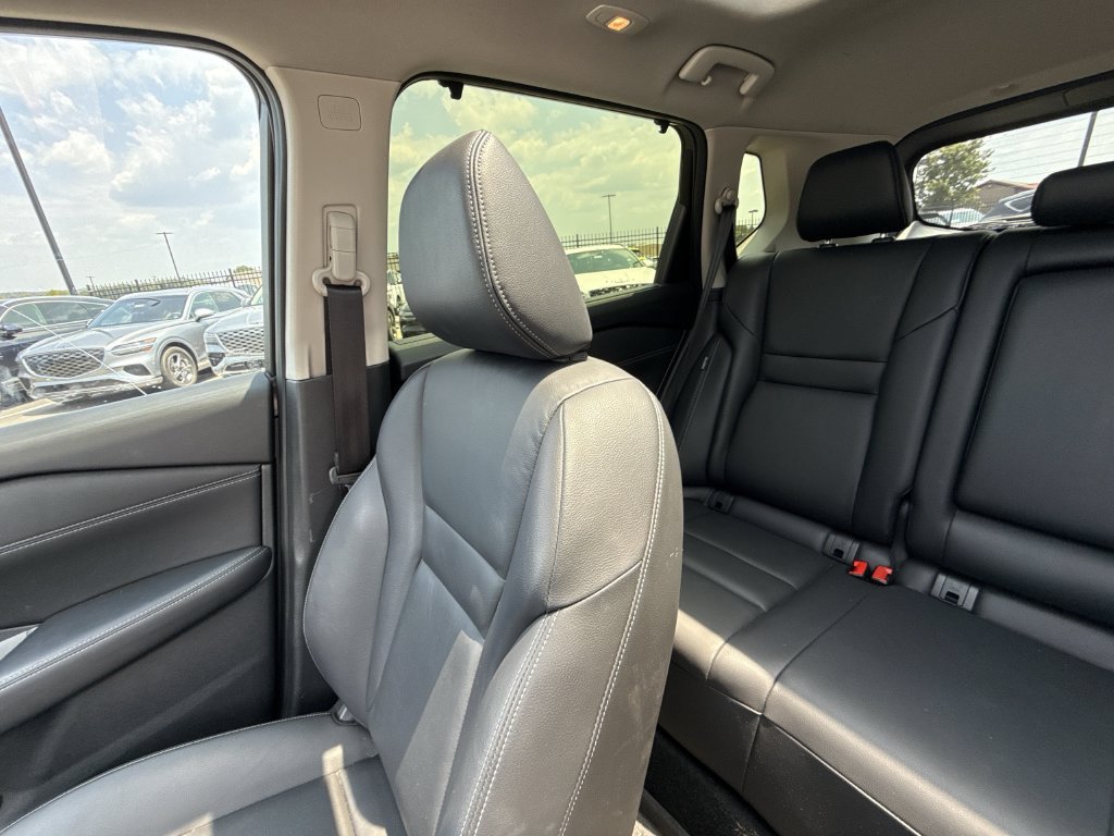 Used 2024 Nissan Rogue SL w/ SL Premium Package FWD image 16