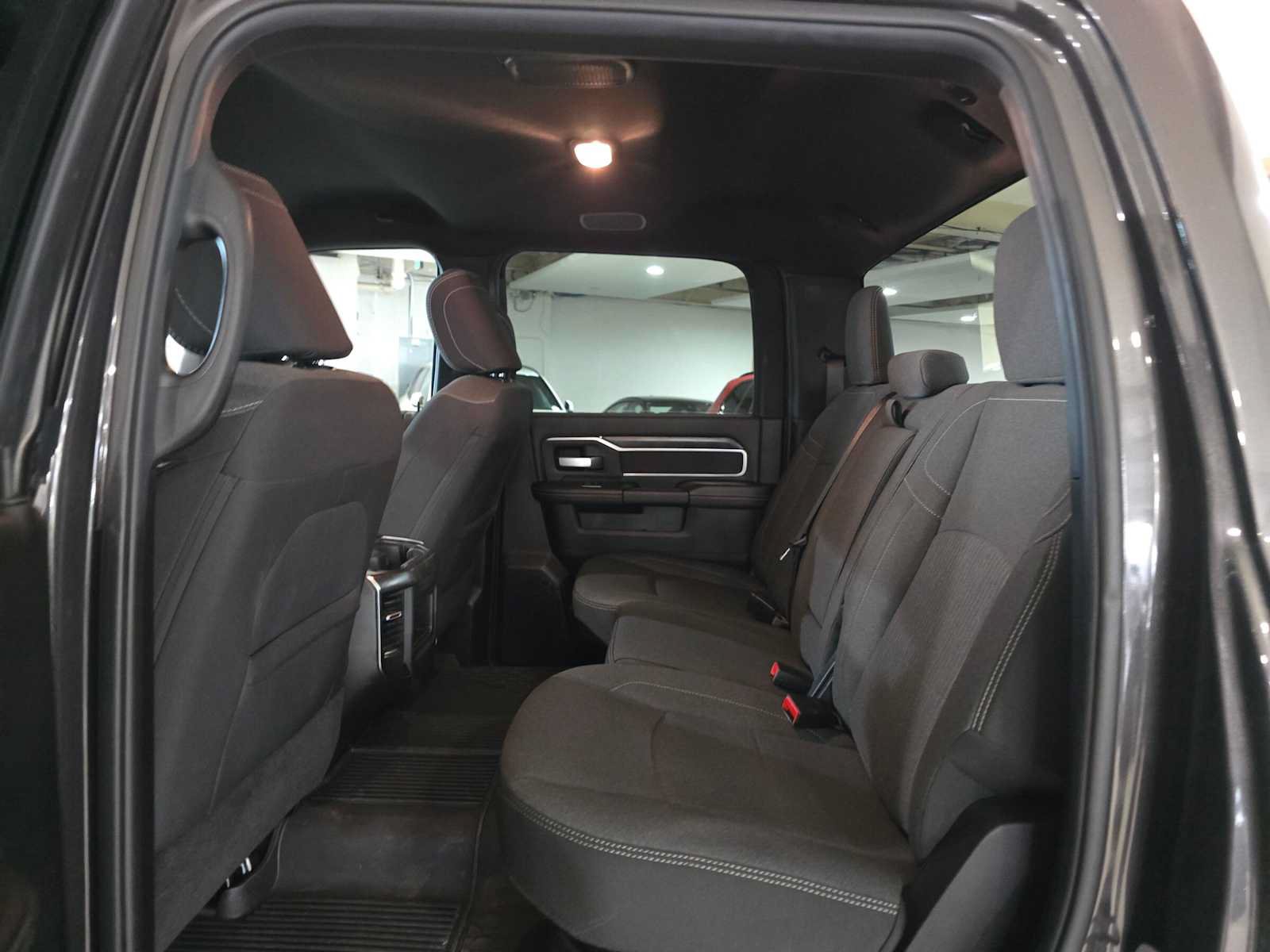Used 2024 RAM 3500 Big Horn w/ Sport Appearance Package AWD/4WD image 16