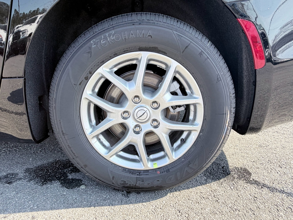 New 2026 Chrysler Pacifica Select image 33