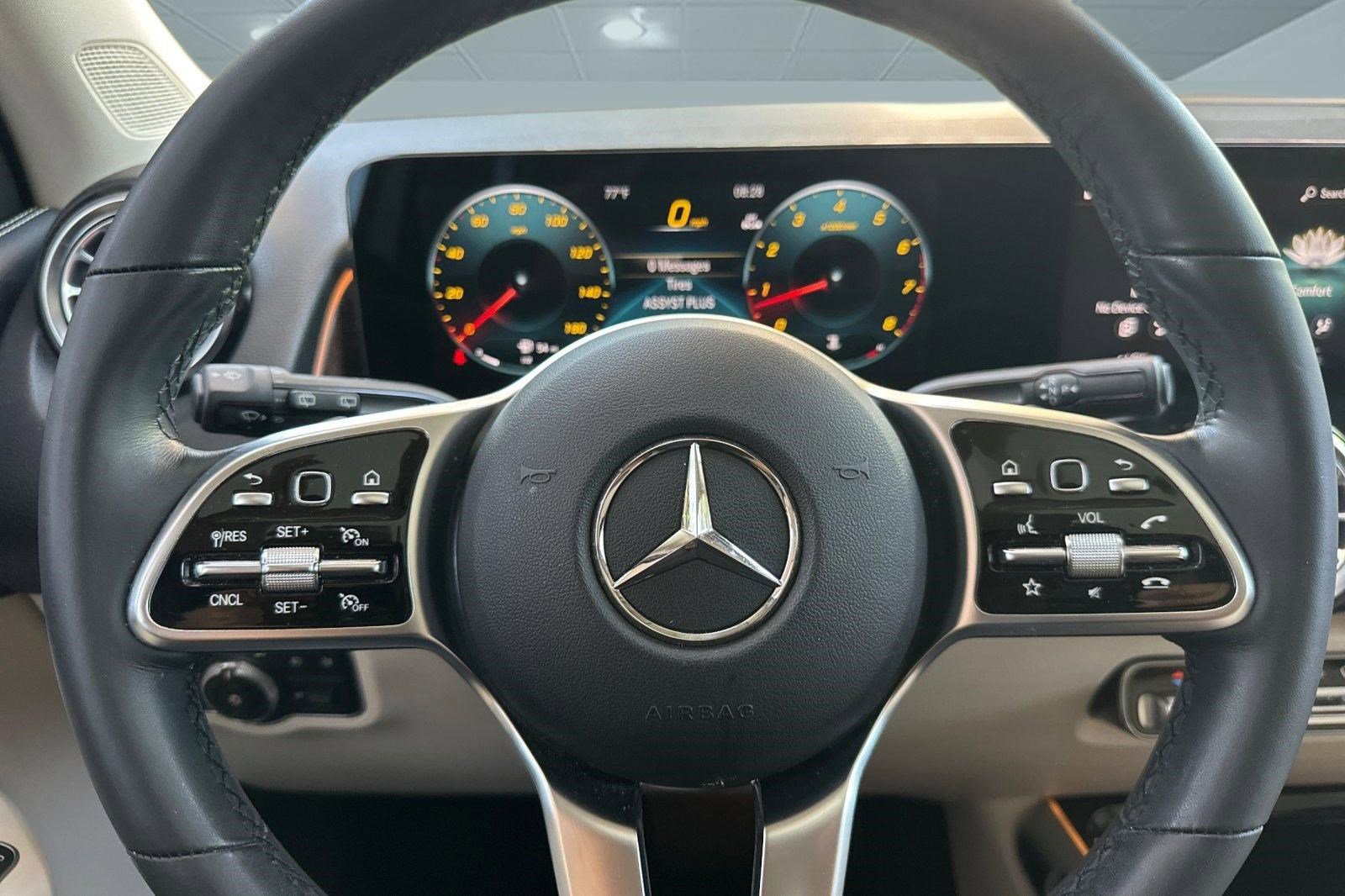Certified 2023 Mercedes-Benz GLB 250 image 18