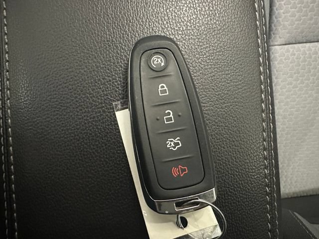 Used 2019 Ford Escape SE FWD image 15