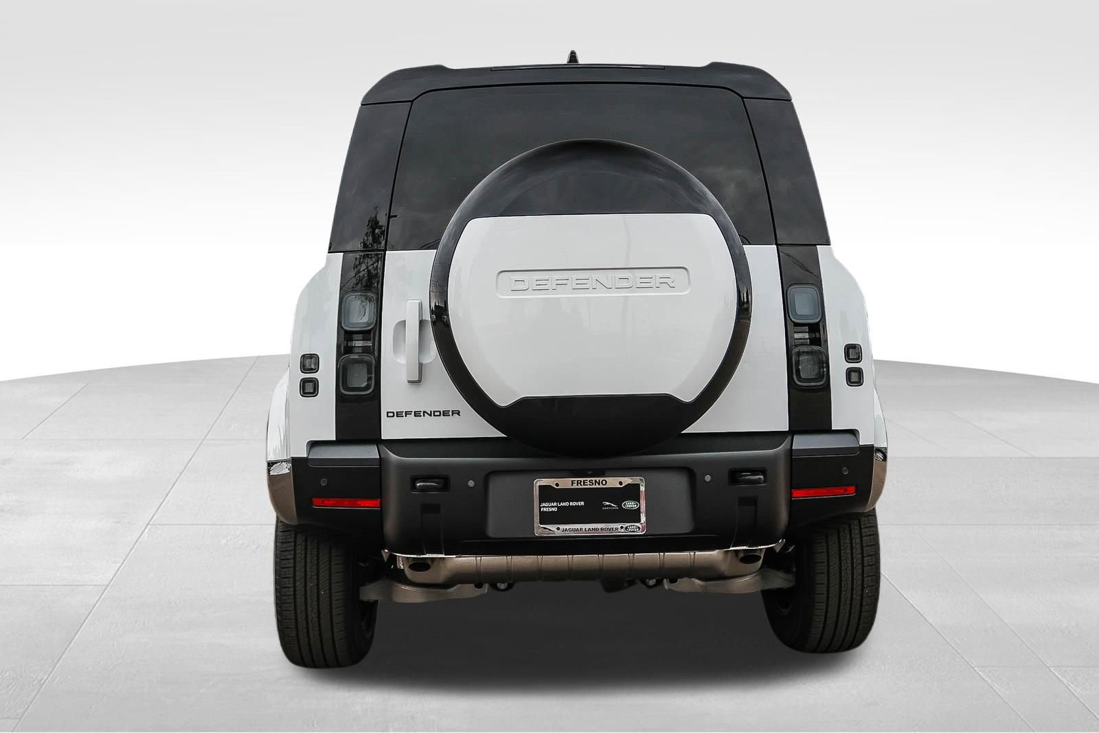 New 2026 Land Rover Defender 110 X-Dynamic SE AWD/4WD image 6