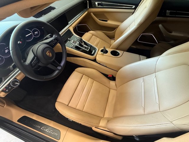 Used 2023 Porsche Panamera 4 AWD/4WD image 11