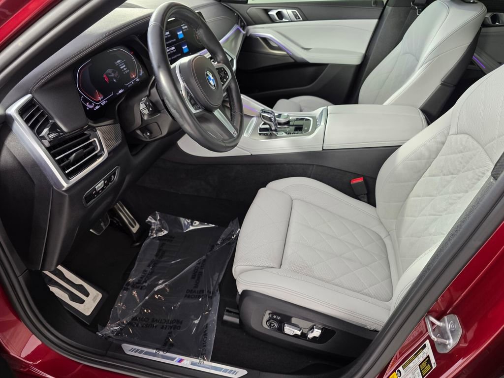 Used 2023 BMW X6 xDrive40i w/ Executive Package image 9