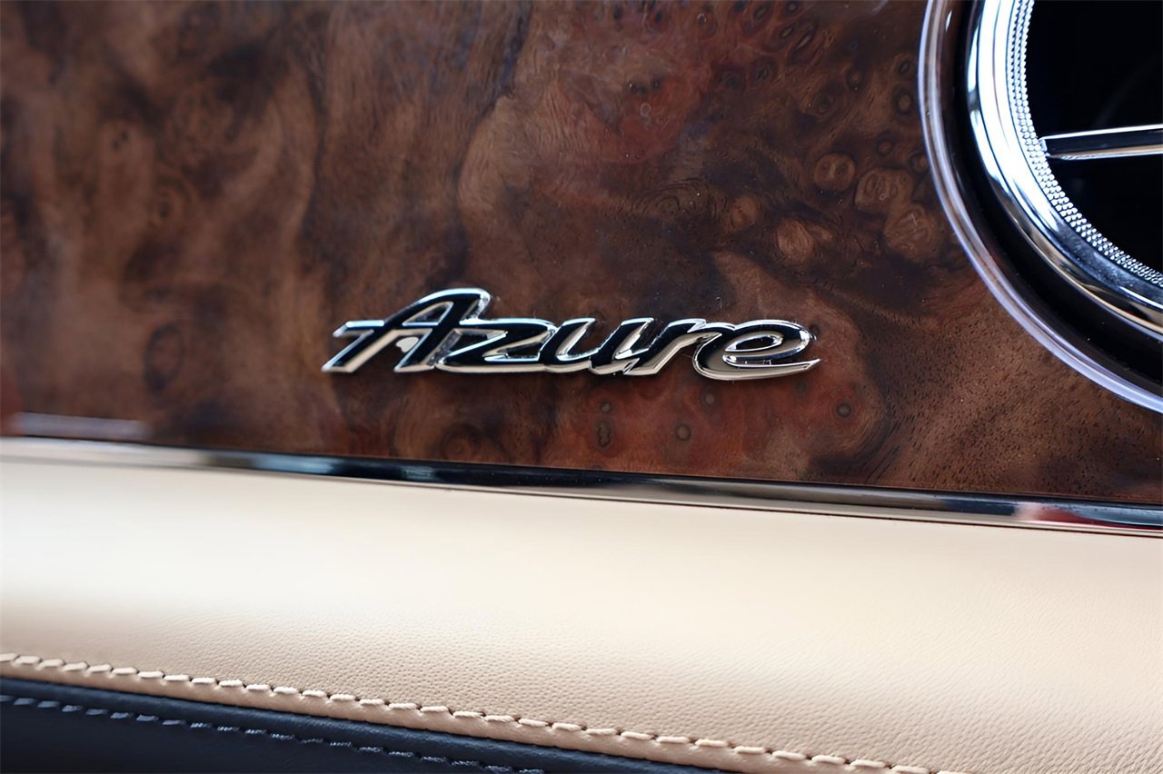 New 2025 Bentley Bentayga Extended Wheelbase image 23