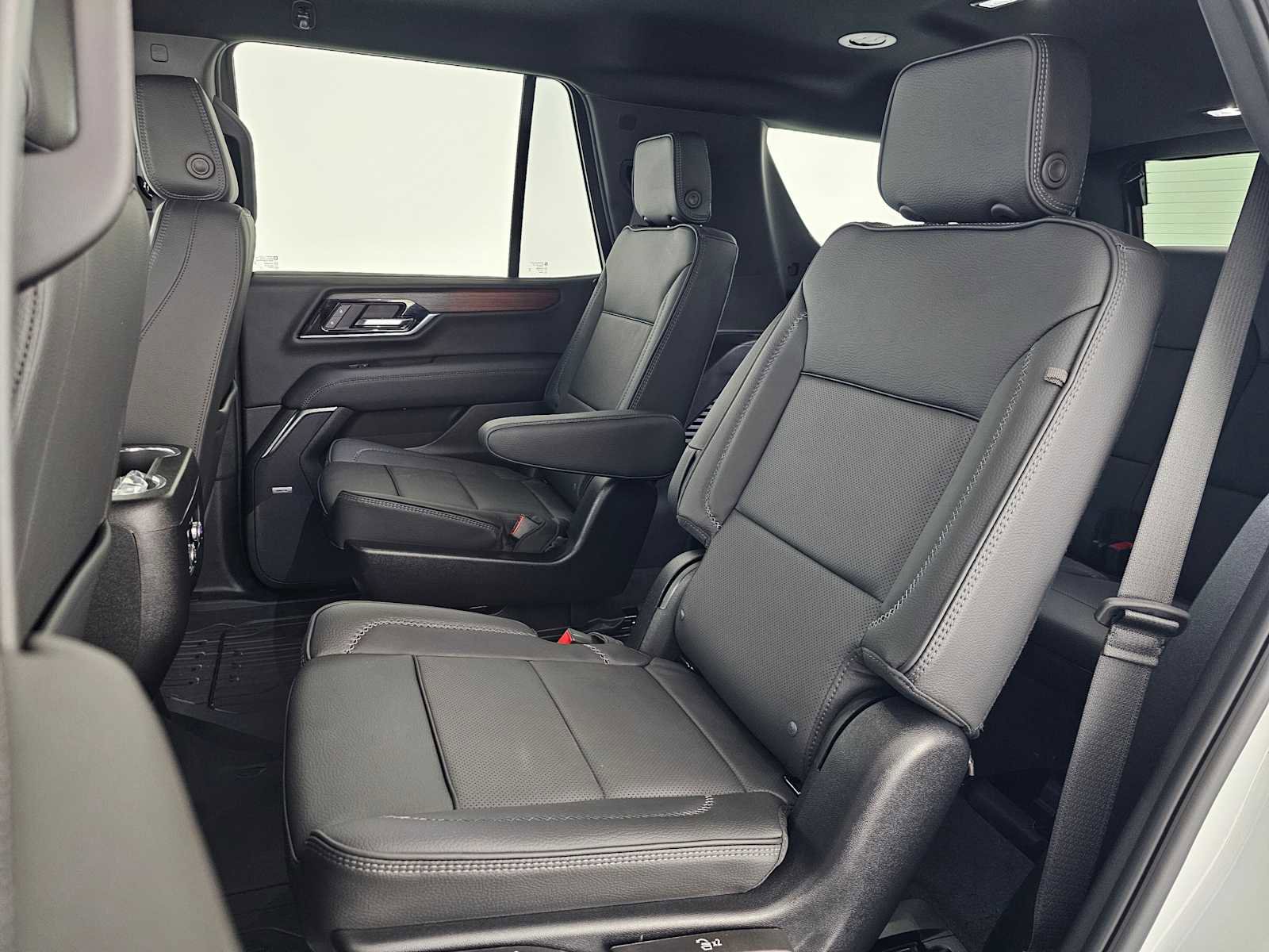 New 2026 GMC Yukon Denali AWD/4WD image 19