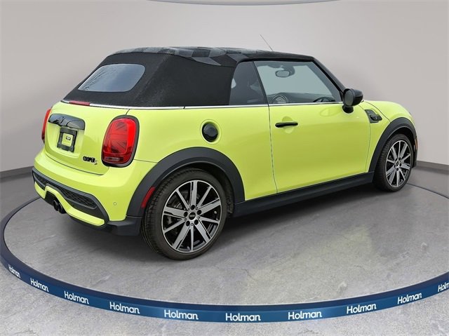 Certified 2023 MINI Cooper S w/ Sidewalk Package image 5