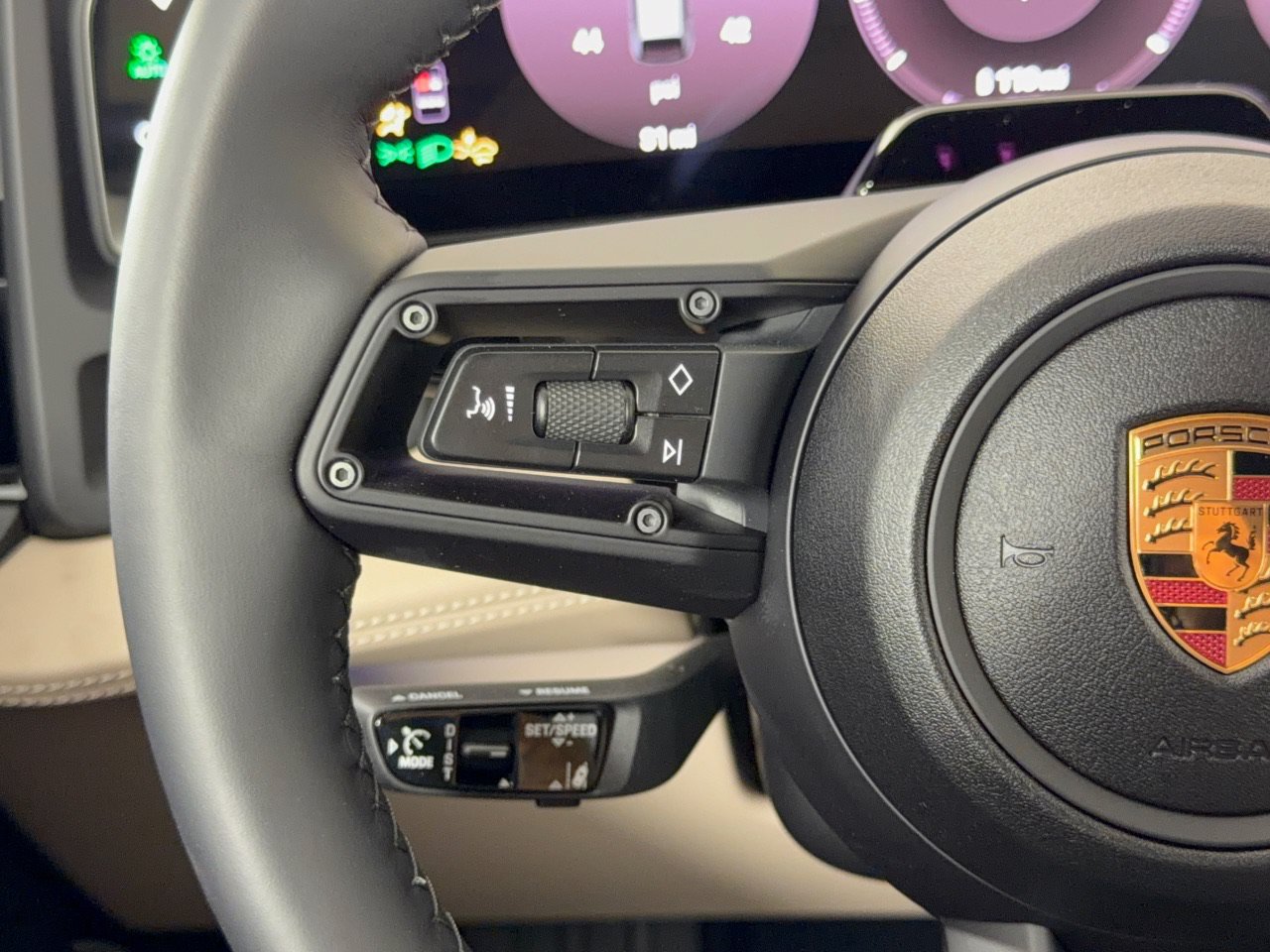 New 2026 Porsche Cayenne S AWD/4WD image 18