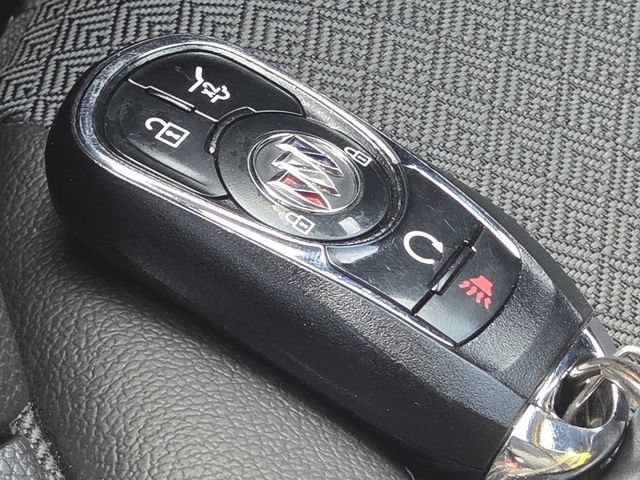 Used 2023 Buick Encore GX Select w/ Sport Touring Package AWD/4WD image 34