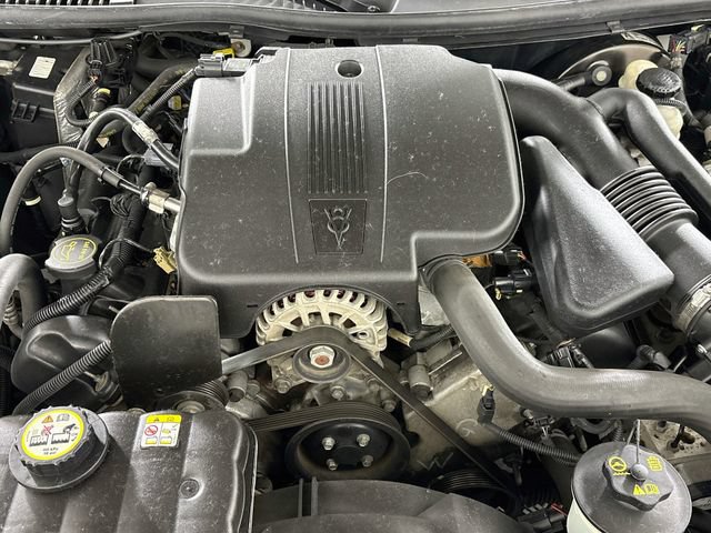 Used 2007 Lincoln Town Car Signature RWD image 27