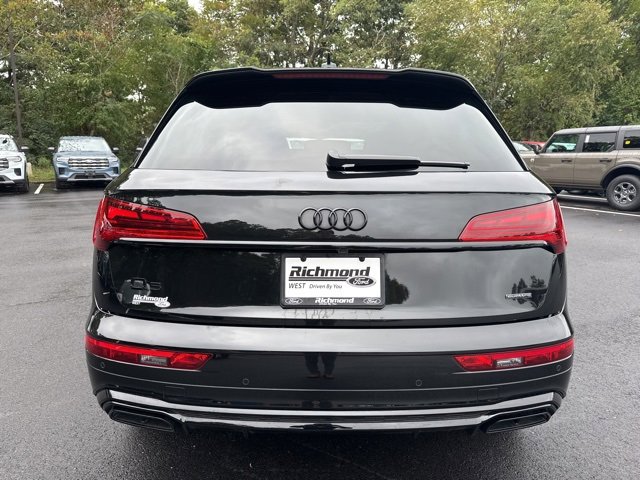 Used 2024 Audi Q5 e Premium Plus w/ Premium Plus Package image 4