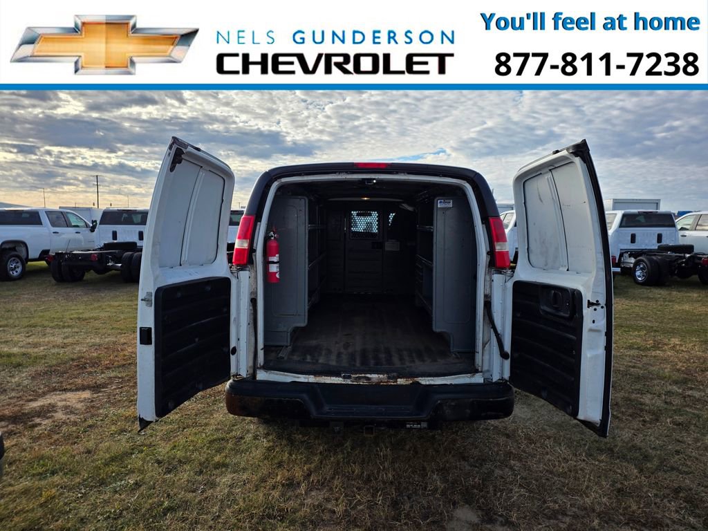 Used 2015 Chevrolet Express 3500 Extended image 7