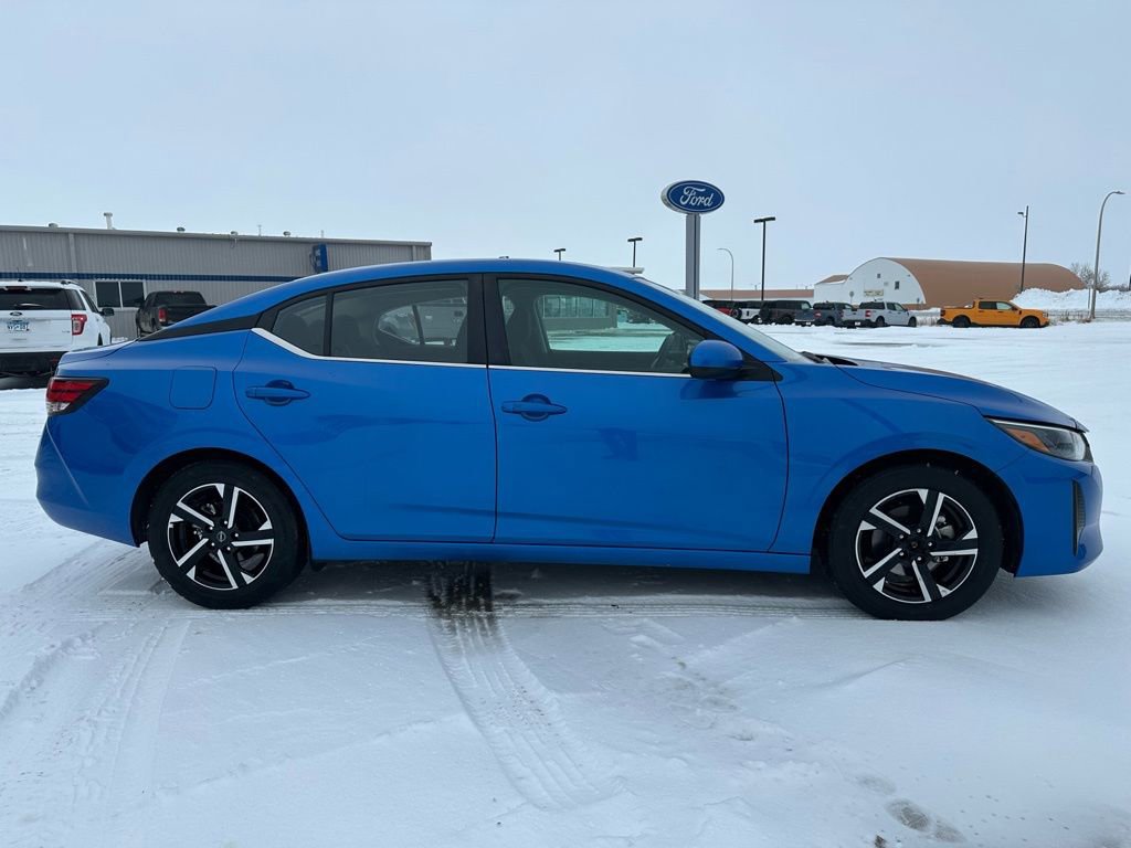 Used 2024 Nissan Sentra SV image 6