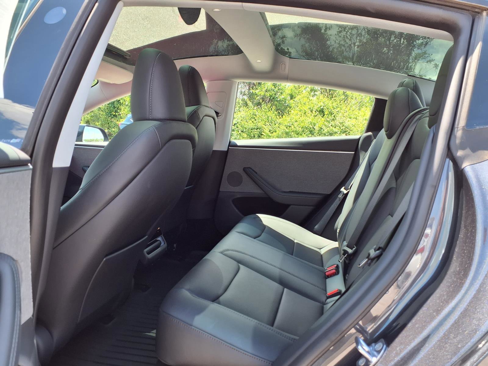 Used 2025 Tesla Model 3 RWD image 23