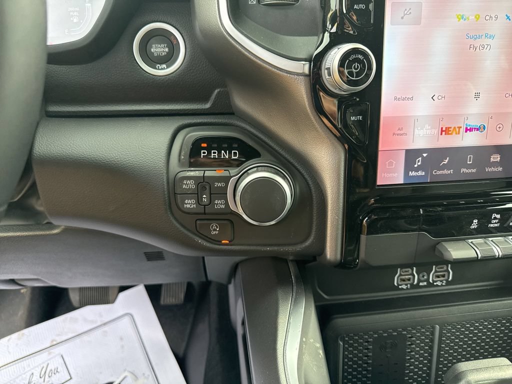 New 2026 RAM 1500 Big Horn AWD/4WD image 14
