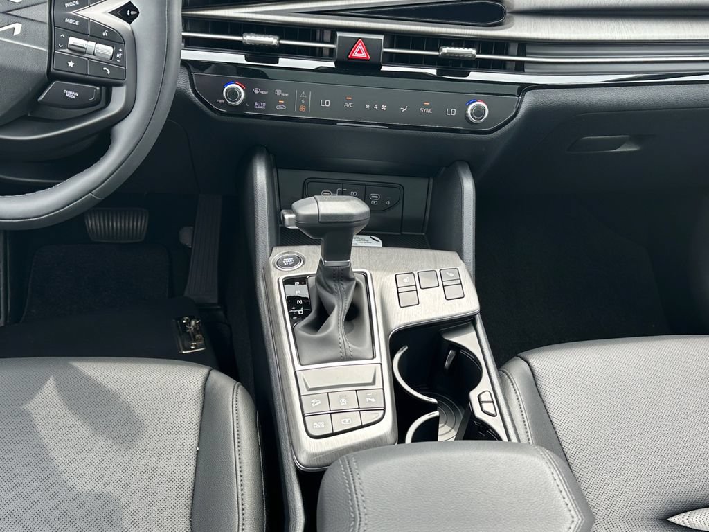 New 2026 Kia Sportage X-Line w/ X-Line Technology Package AWD/4WD image 12