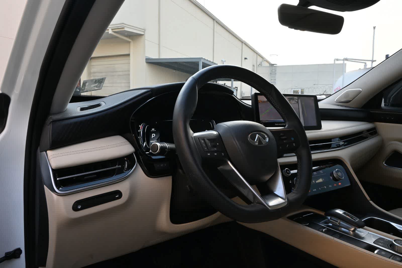 Certified 2024 INFINITI QX60 Sensory AWD/4WD image 16