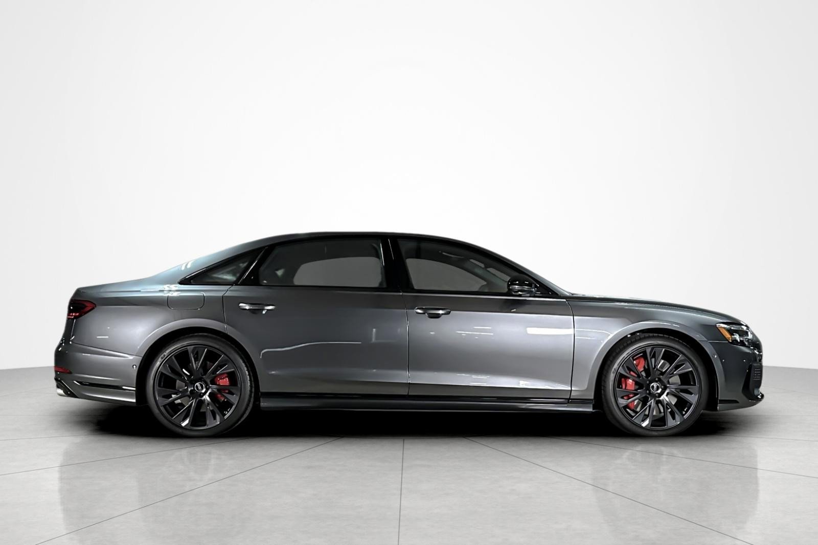 New 2025 Audi S8 image 7