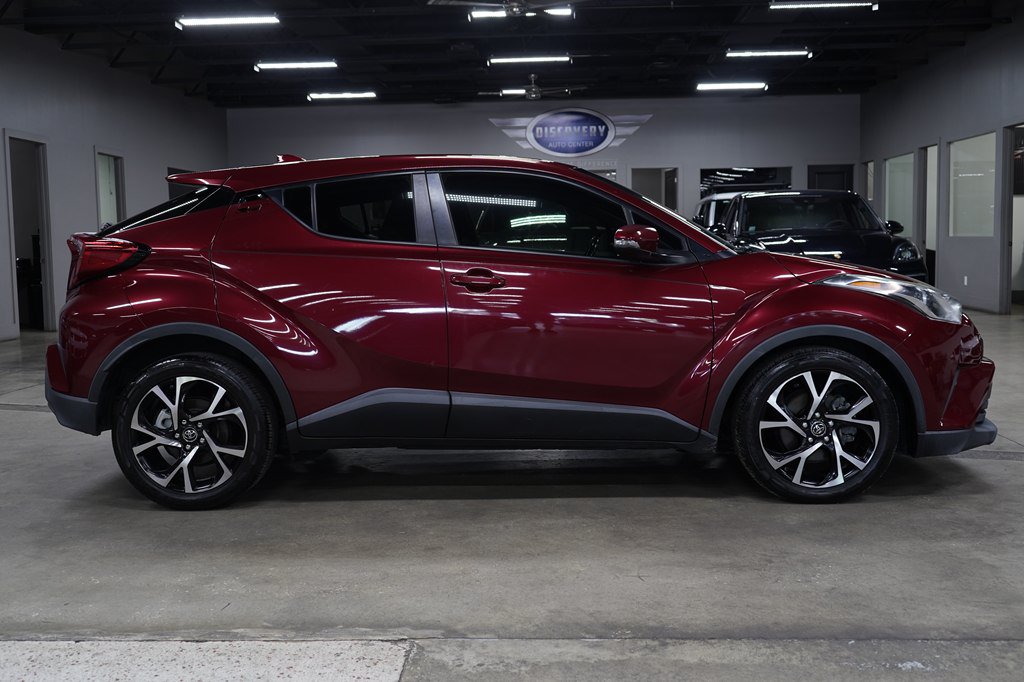 Used 2018 Toyota C-HR XLE FWD image 6