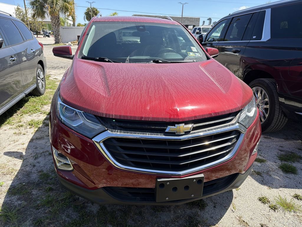 Used 2020 Chevrolet Equinox LT image 2