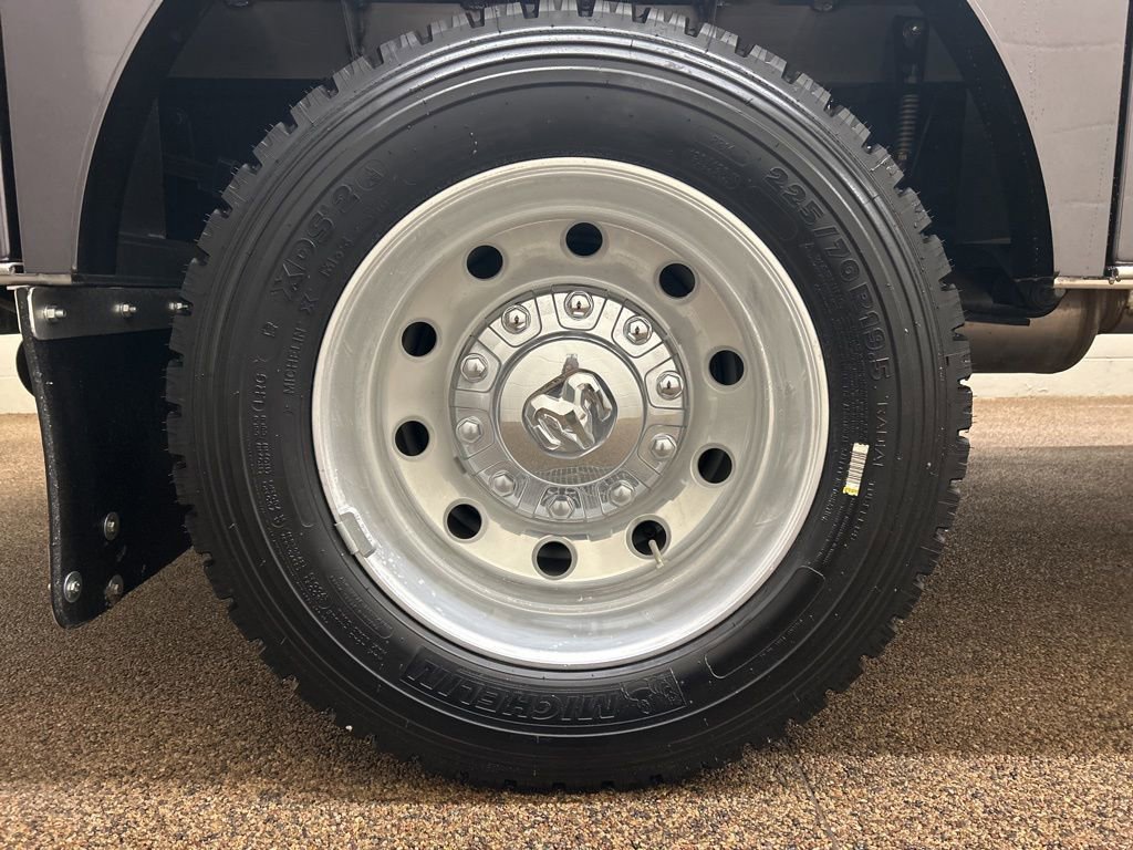 New 2026 RAM 4500 Tradesman w/ Laramie Trim Package image 27