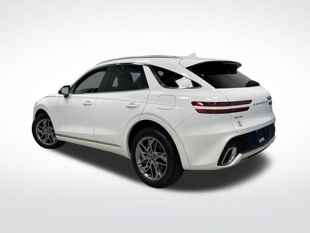 Used 2024 Genesis GV70 2.5T w/ Advanced Package image 3
